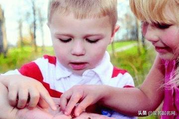 邱姓男孩取名内涵名字大全,好听的男孩名字有内涵三个字