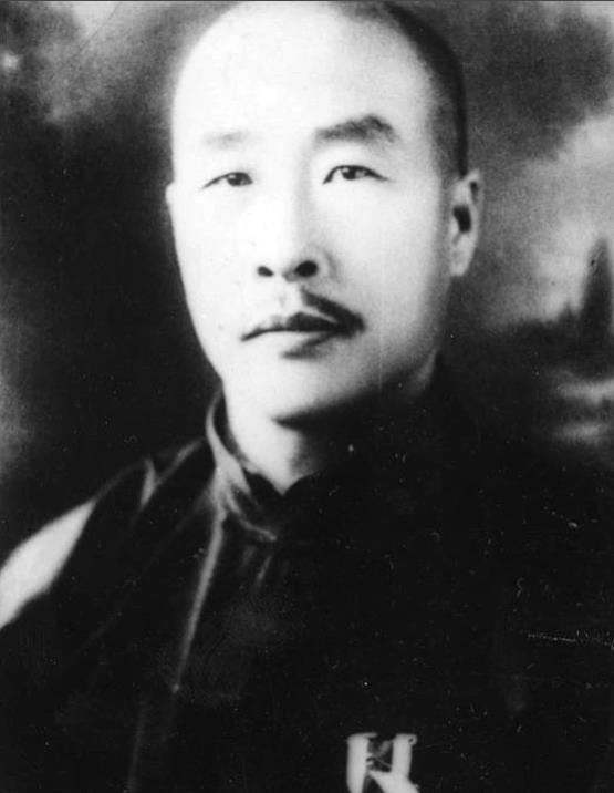 韩复榘张宗昌关公战秦琼,韩复榘被谁暗杀的