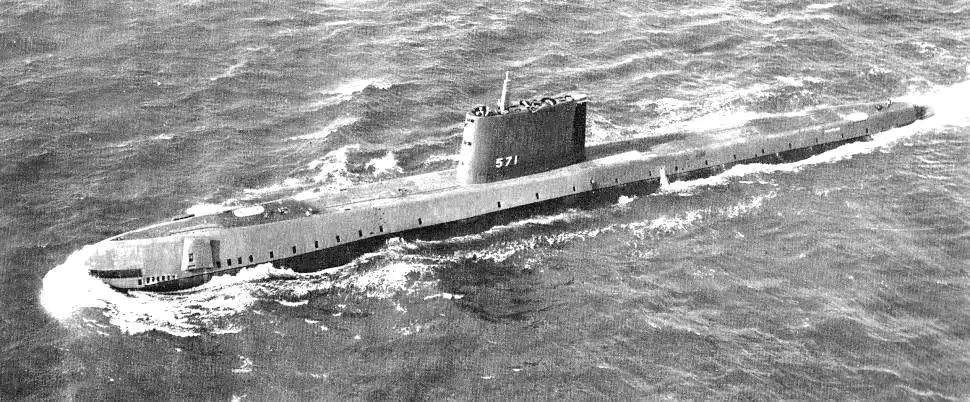 周总理亲自找回的烈士遗孤:8岁入狱10岁行乞,30年后成国家栋梁