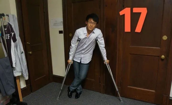 从白斩鸡到8块腹肌金刚身,从八块腹肌到一块肥肉