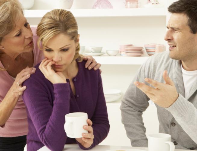 中年夫妻争吵后老婆冷战无话可说,夫妻之间冷战妻子对丈夫无话可说