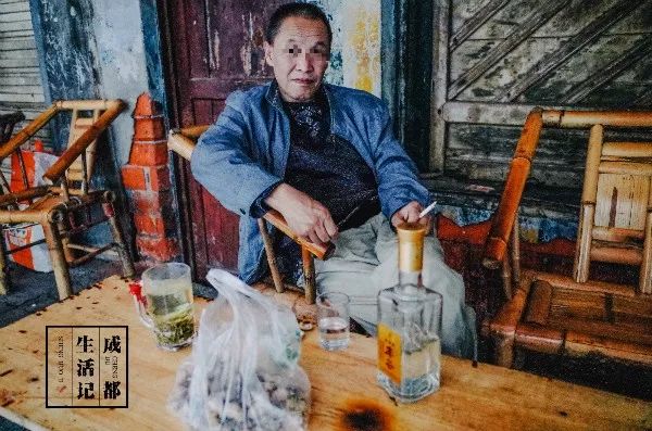 成都同根生,成都北门对比南门