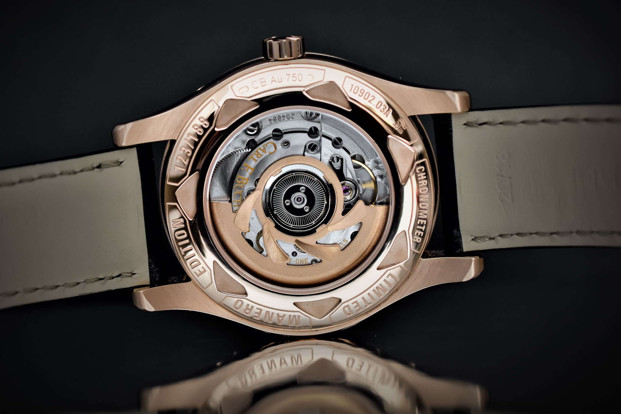 同样一个款式机芯不一样,同样的机芯为什么价格不一样