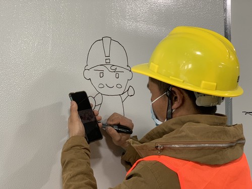 两山医院守护者照片,两山医院参建单位