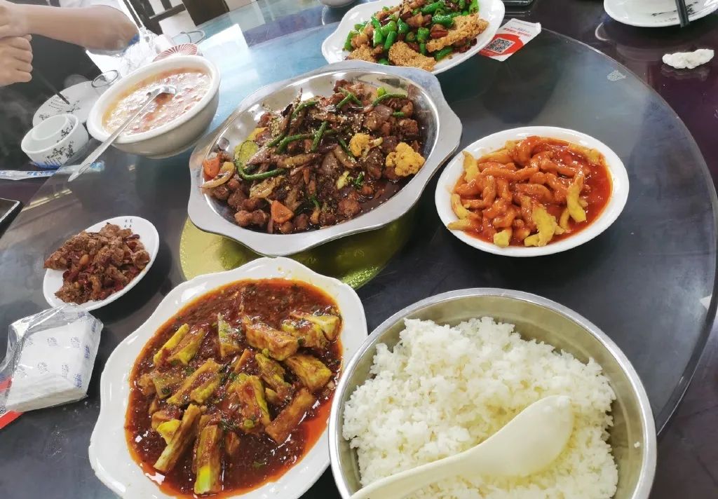 东软，青城山下最大的养老院型综合网吧