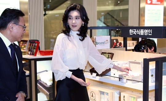 三星长公主李富真前夫拿多少钱,三星长公主前夫有钱吗