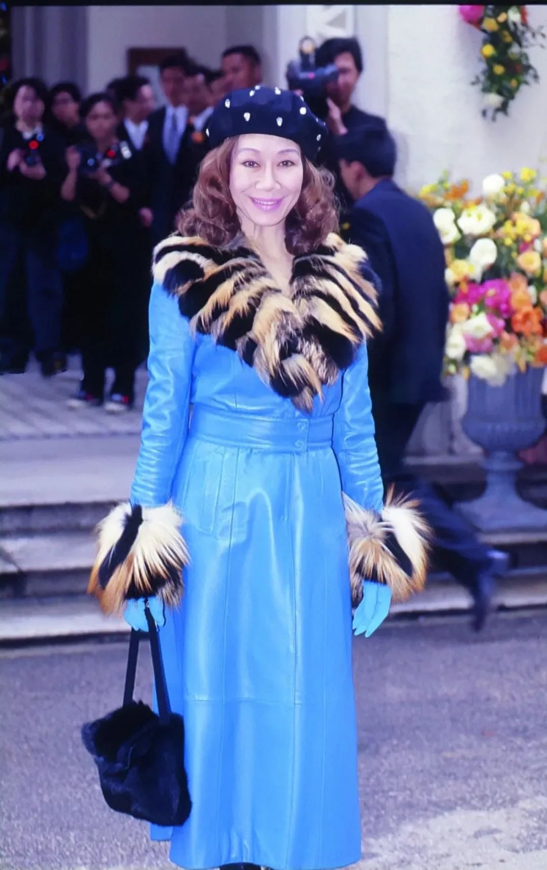 穿三百万皮草的香江富贵花，前半生让人羡慕，后半生却惨遭唾骂？