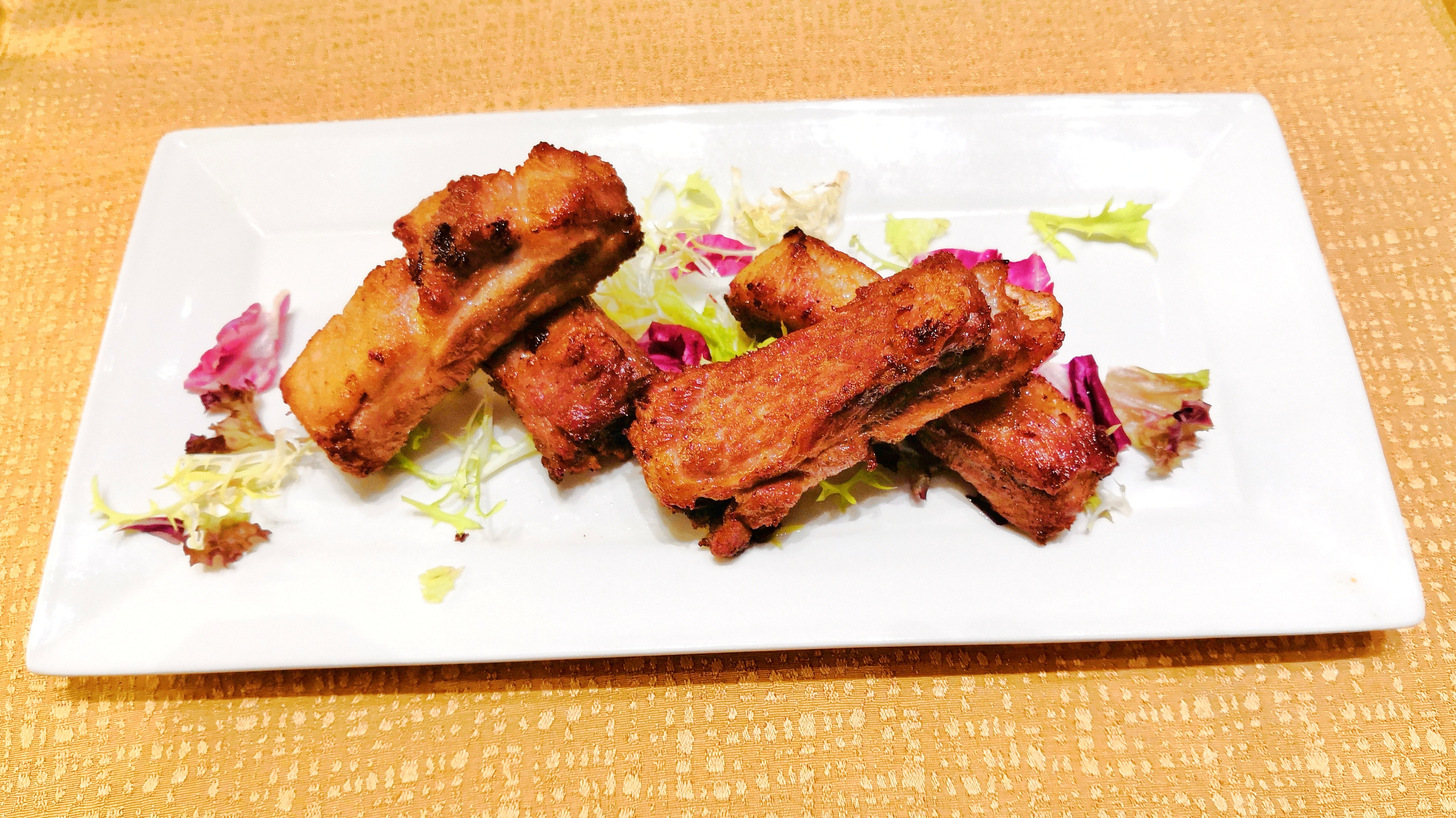 三亚如何找性价比高的住宿,三亚的高端酒店怎么选