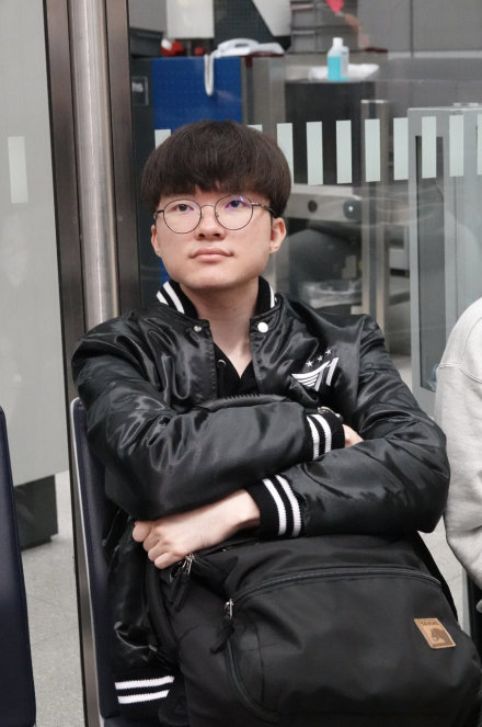 宋义进的卡萨丁出啥装备,卡萨丁最新皮肤原画曝光