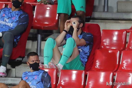 本色出演的出场,本色出演花絮