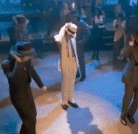 搞笑gif目光全在腿上了,爆笑gif动图我们一起出去霸气一点