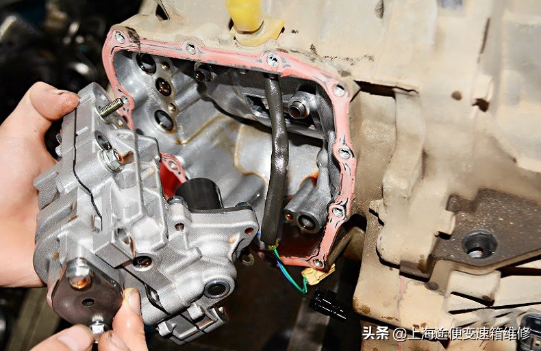 马自达3变速箱维修大概多少钱,马自达3变速箱跳挡慢