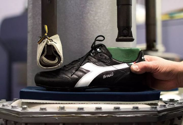 机缘还是巧合？“白贝利”留洋不成反而造就品牌经典？