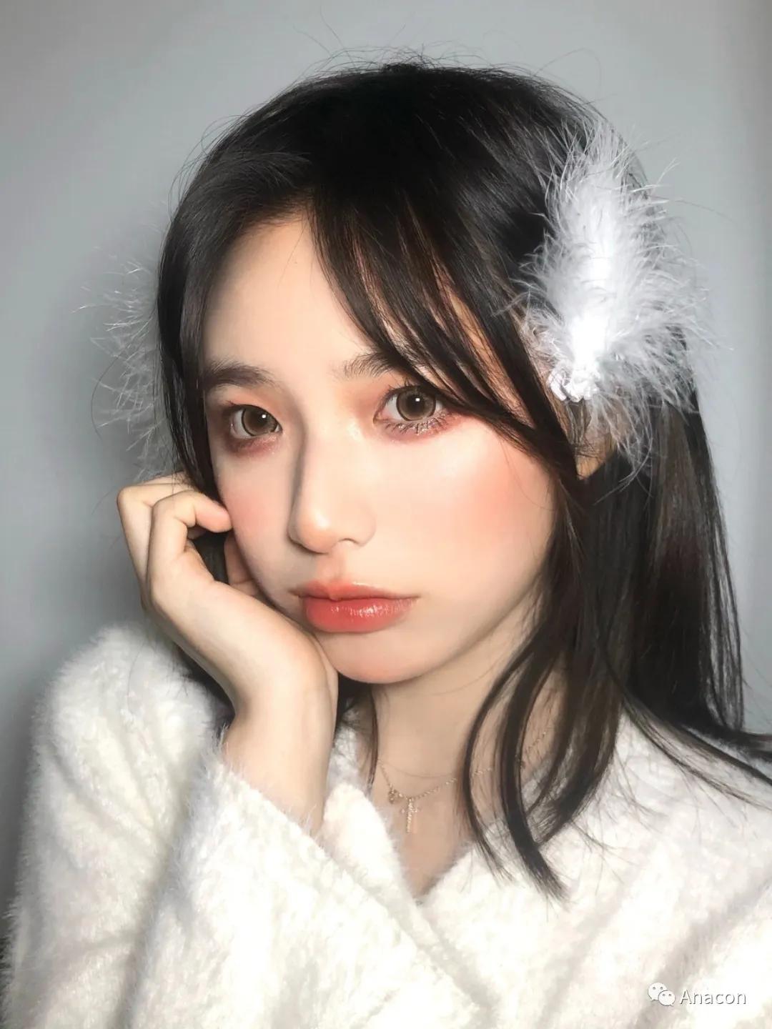 年抛美瞳大直径推荐店铺,moonenleen美瞳银霜灰