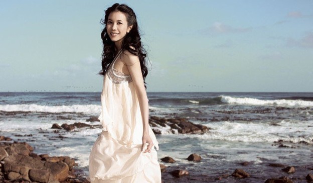 央视元旦晚会周深周笔畅,李宇春周笔畅张靓颖尚雯婕谭维维