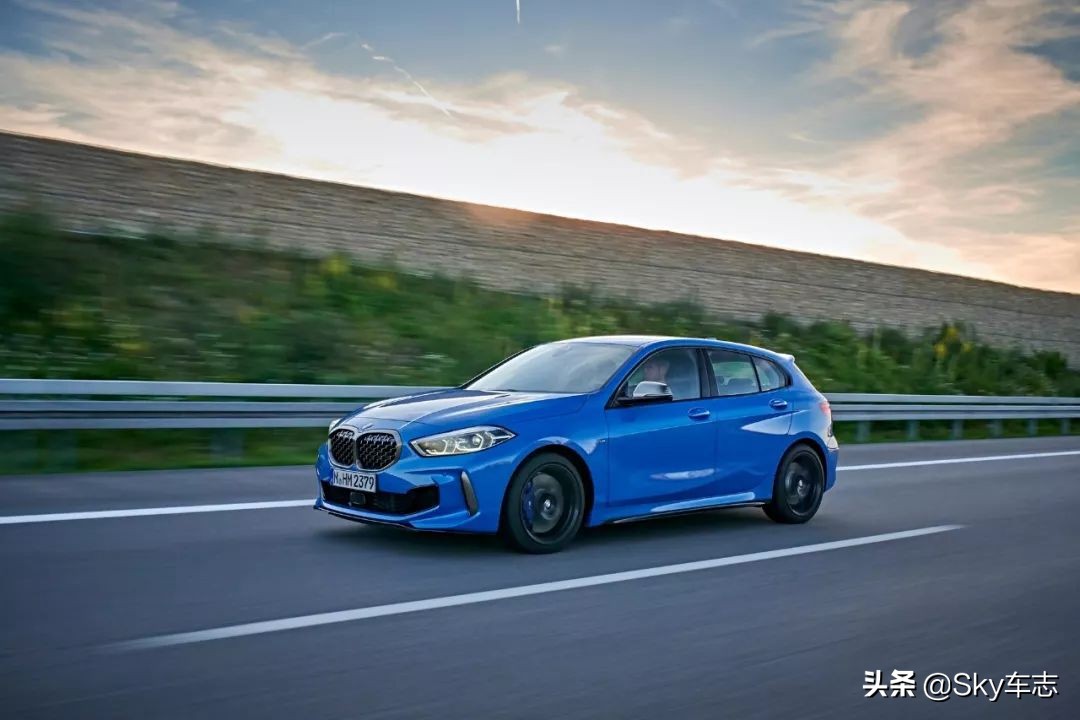 m135i和宝马1系哪个好,全新m135i宝马