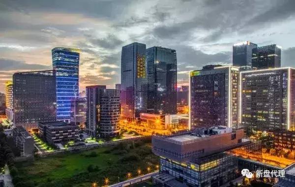 天府新区会成为下一个深圳吗,天府新区是成都的未来的市中心吗