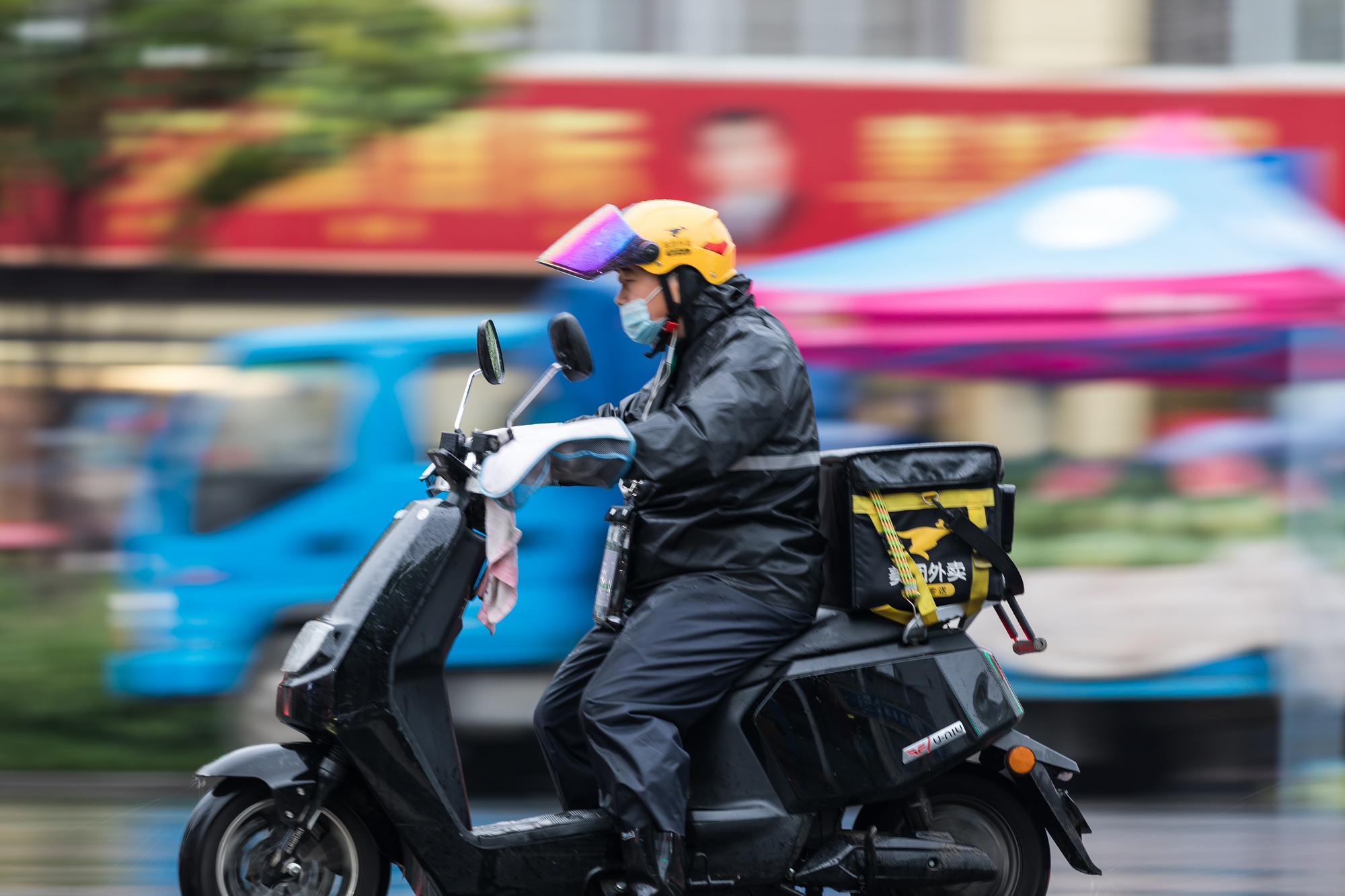 外卖锂电池使用寿命 (星恒4812锂电池欠压保护如何解决)