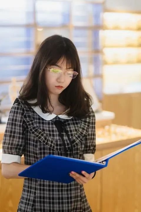 防蓝光的眼镜很便宜的值得买吗 (防蓝光眼镜推荐59元)