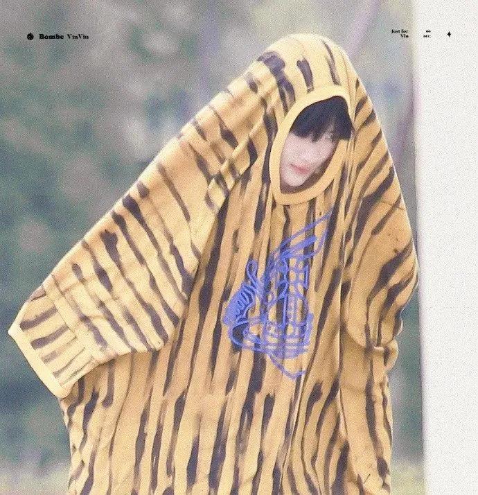 动漫闺蜜头像一左一右霸气,闺蜜两人头像一左一右