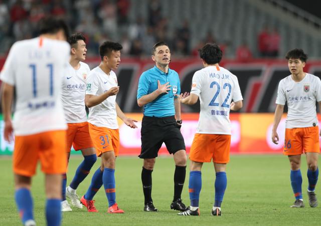 胡尔克鲁能国安,鲁能亚冠胡尔克