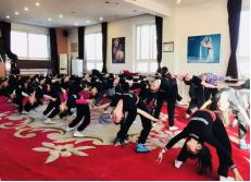 “梨园锣鼓声响小巷桃李芬芳”不一样的中关村第一小学