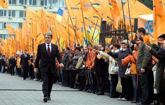 乌克兰：告别红星30年，谁是负心汉？四战之地的原罪与悲歌