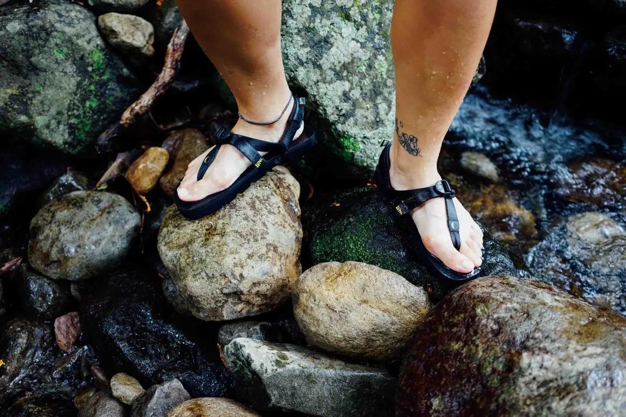 选自己适合的凉鞋,source户外凉鞋