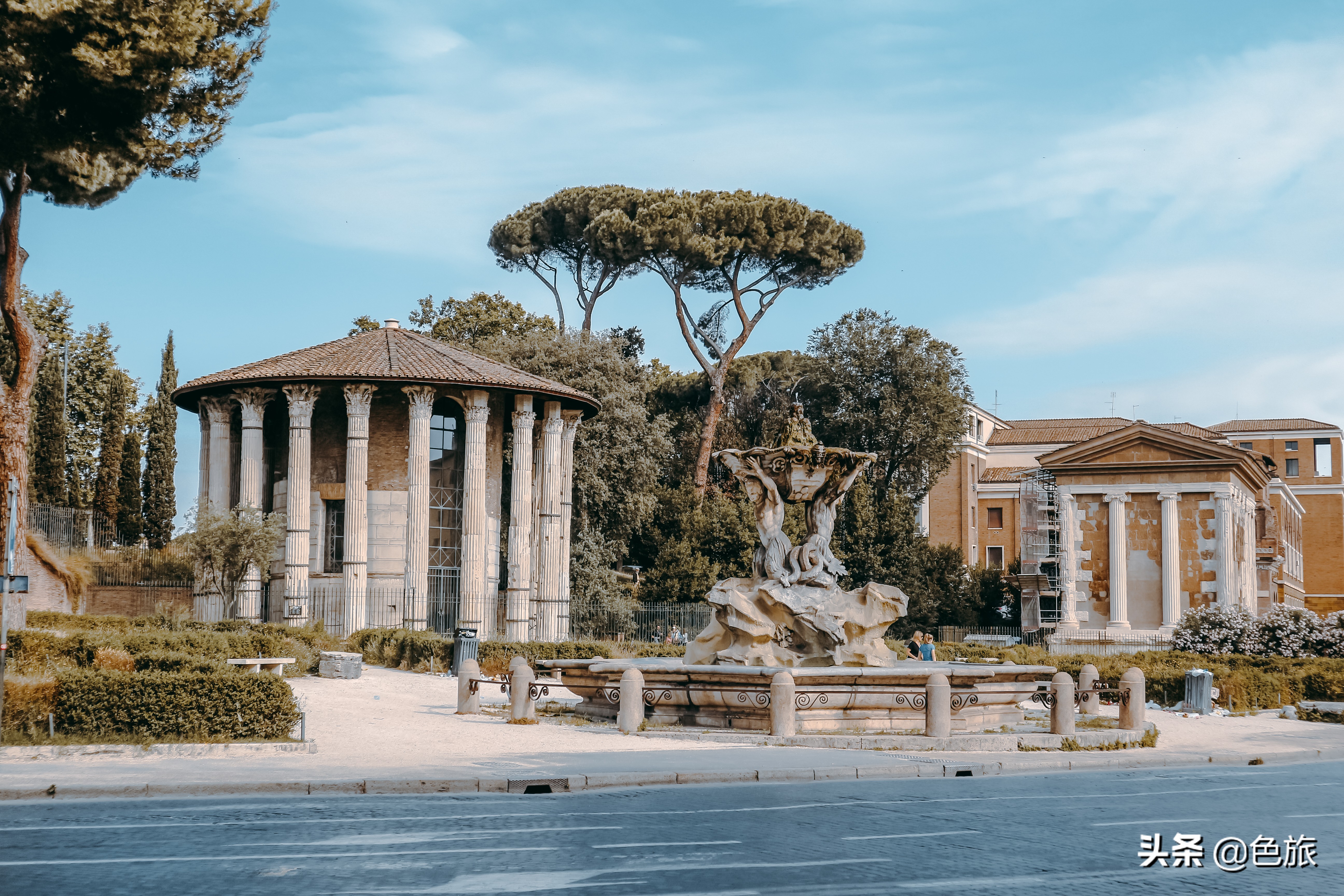 跟随赫本的脚步重温罗马假日,跟着赫本的脚步来到了罗马