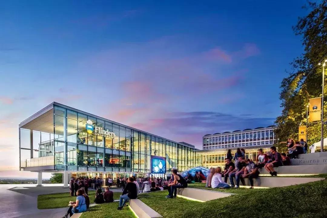 澳洲宝藏大学就业前景,澳洲很赚钱的专业