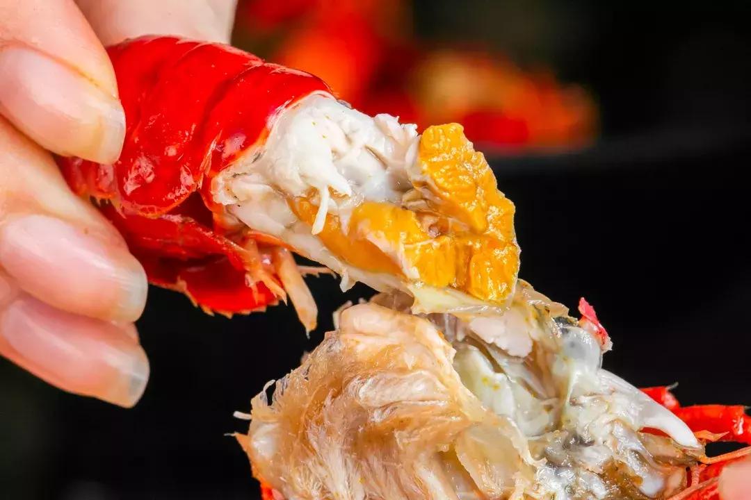 小龙虾季节来了小龙虾8折优惠,火遍全国的小龙虾39折只卖6天