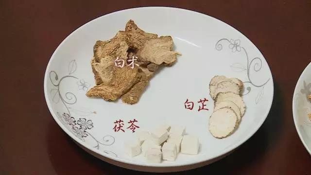 经常晚上拉肚子是什么原因,拉肚子眼圈变黑怎么回事