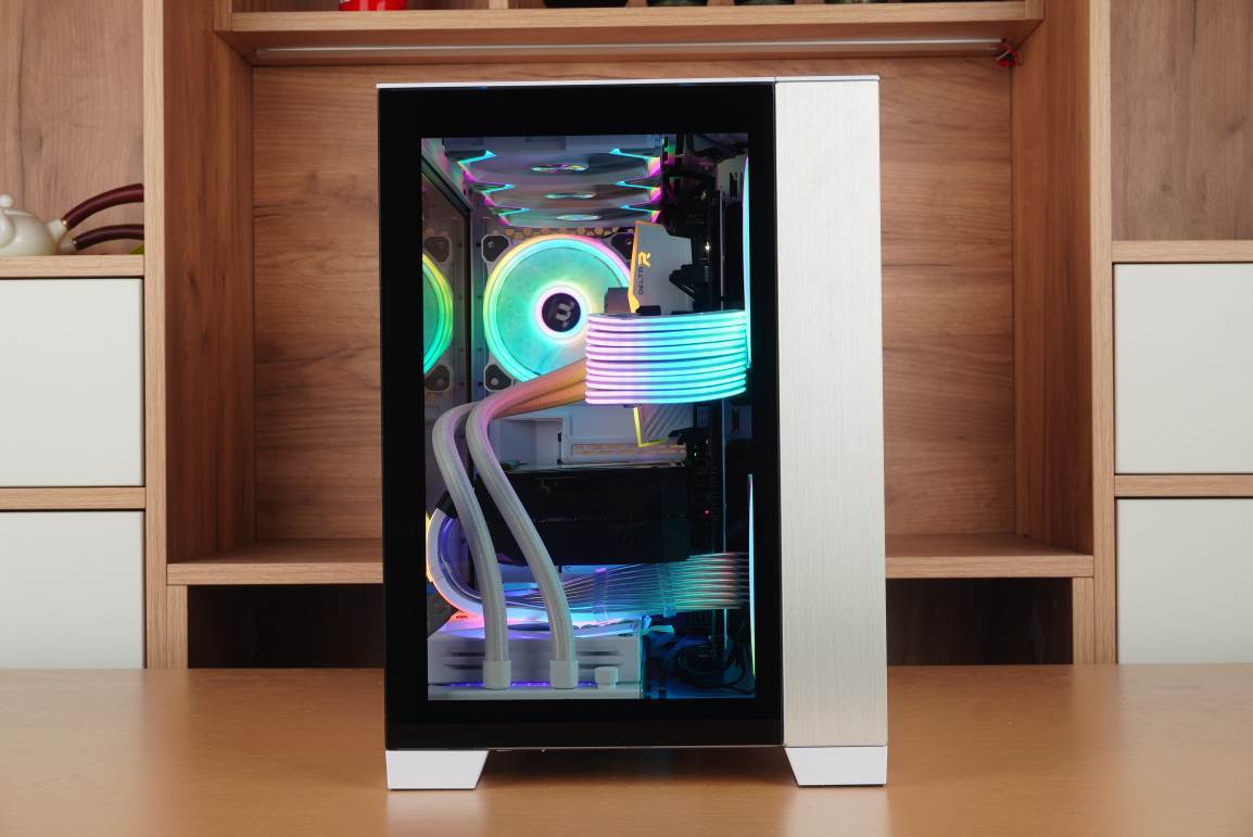 联力包豪斯mini机箱大小,联力包豪斯mini能横装吗