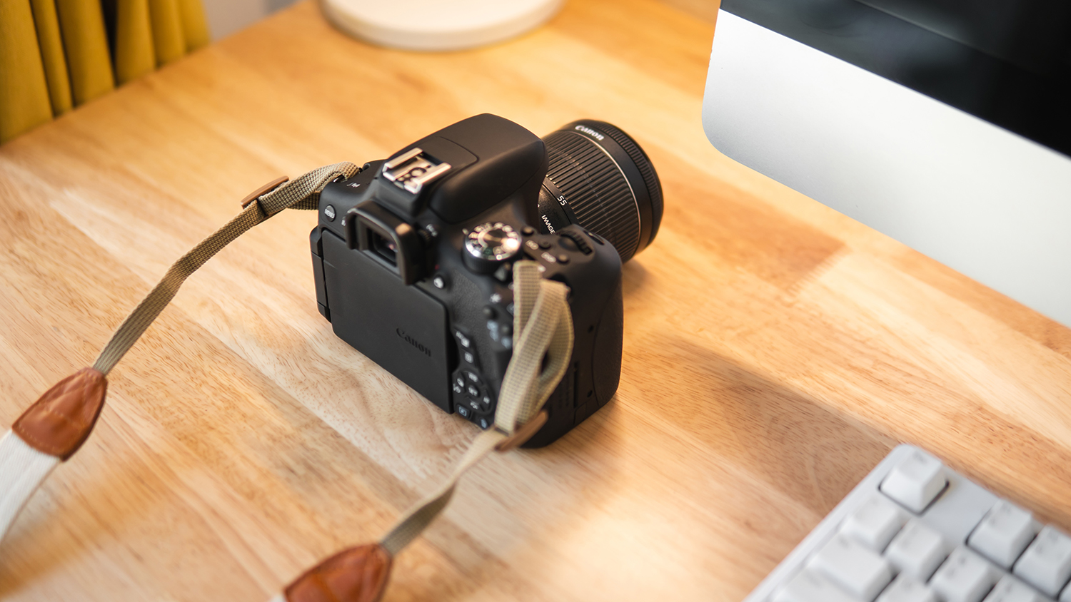 新手佳能相机eos750d,佳能eos750d优缺点