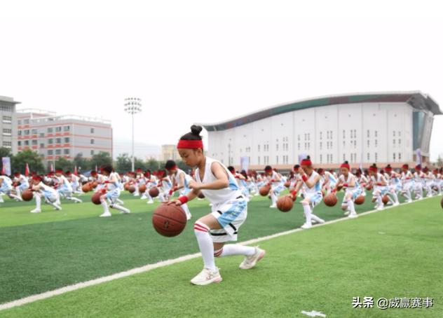 濞佽耽璧涗簨鐩存挱,濞佽耽涓滆帪