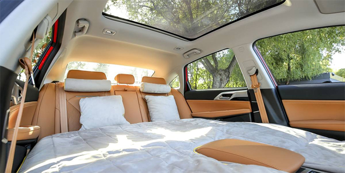 年轻人的第一款车小鹏p5,小鹏p5试驾视频