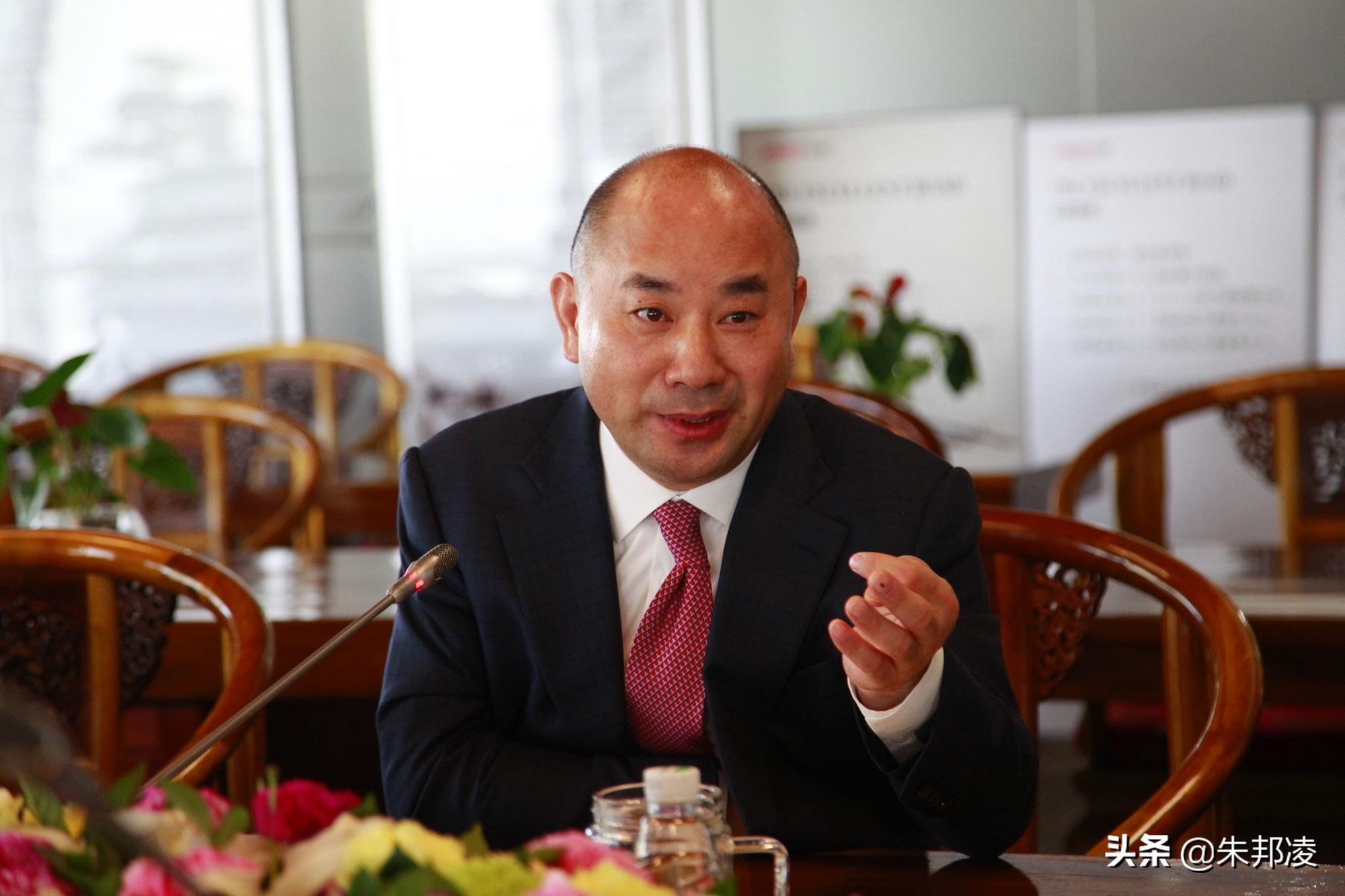 世界铜王千亿富豪,从仓库管理员到仓储经理