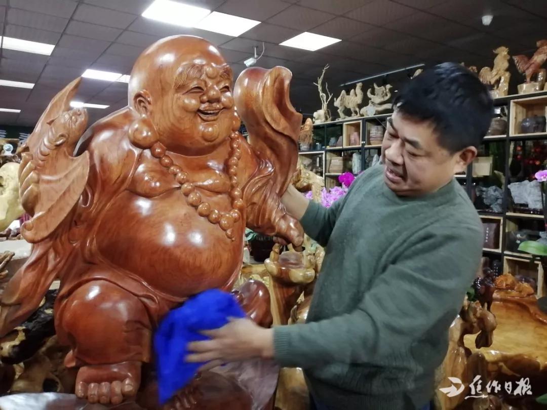 想把春天送给你……焦作这位“文化草根”的创业故事满满正能量