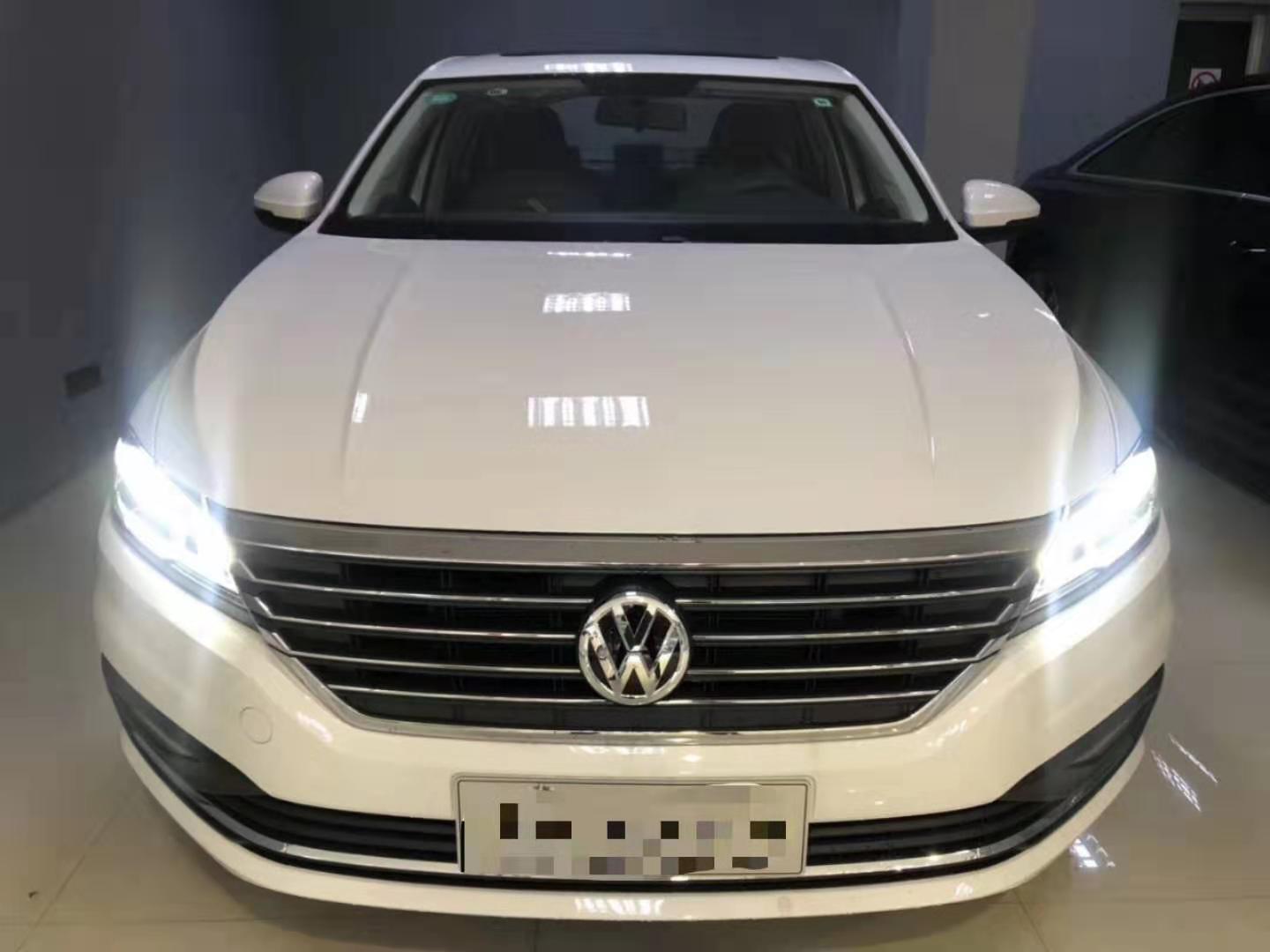 大众朗逸白色的叫什么白,上汽大众白色朗逸自喷漆多少钱