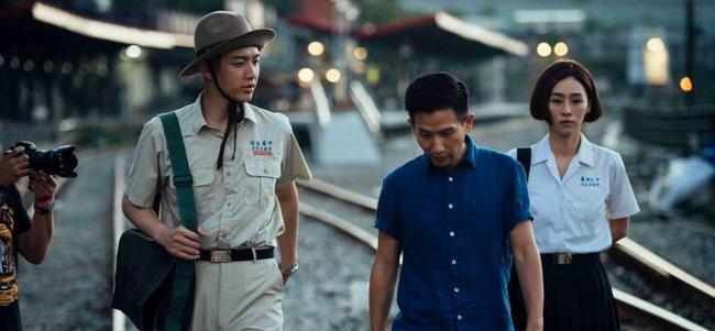 以两人的恋情为主轴，在爱情观之下追寻自然与生命的运行