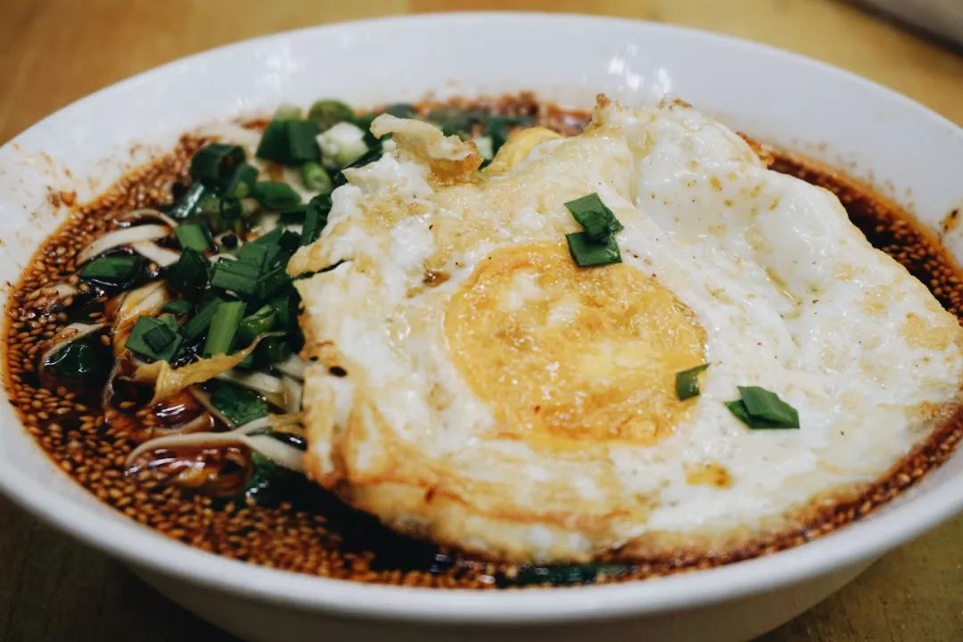 重庆100-200民宿推荐以及价格,100家苍蝇馆子重庆