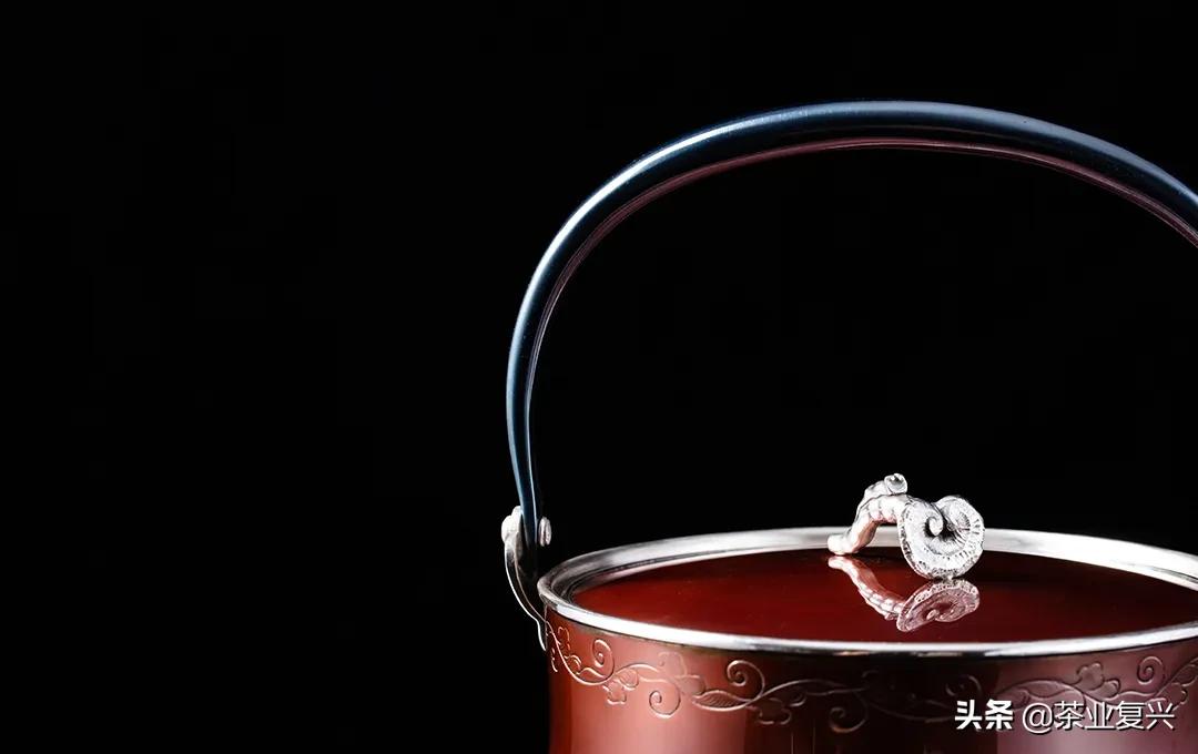 茶圣陆羽简介,陆羽茶具比谁差