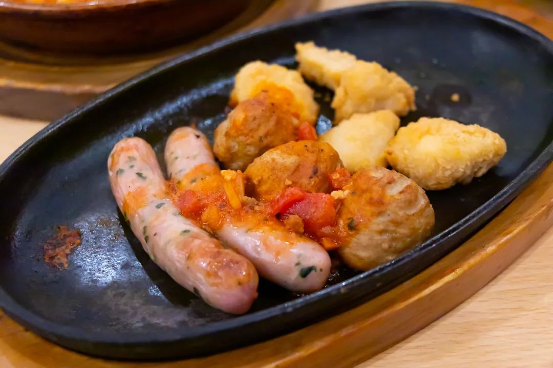 吃过萨莉亚的人，一半都给了“差评”