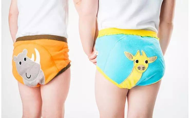 小孩无法控制尿尿怎么办?网友:是时候该脱掉纸尿裤了