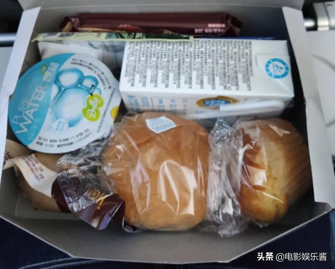 留学生回国登机流程,英国留学生回国攻略