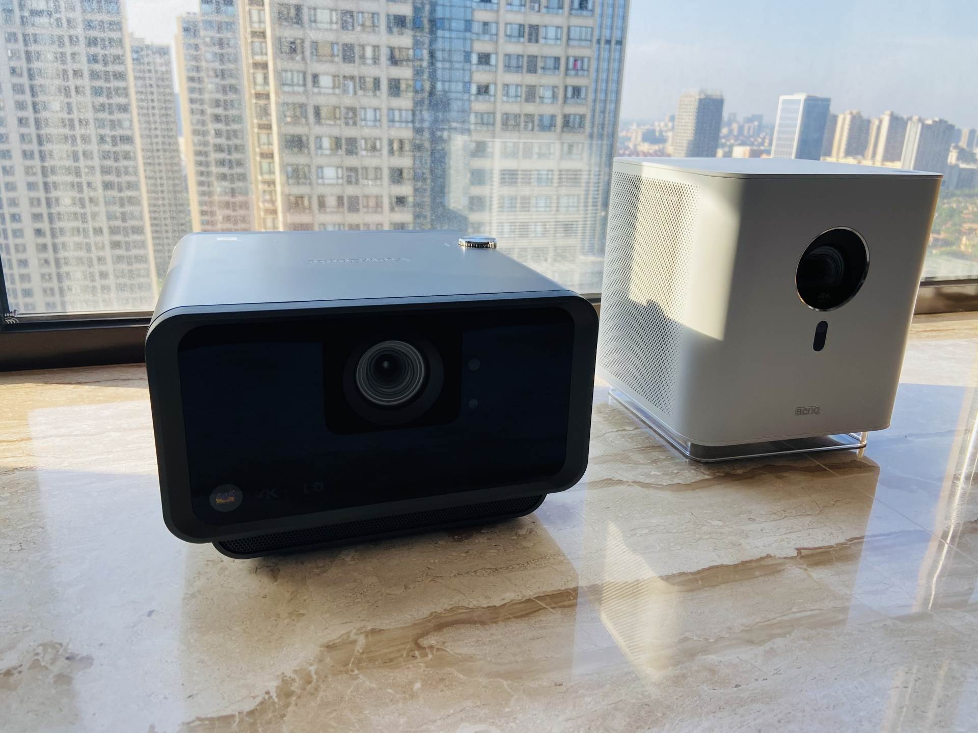 4k智能投影仪,智能4k声控投影仪