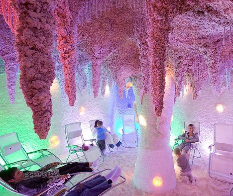 盐蒸房的功效与禁忌,盐蒸和汗蒸的功效区别