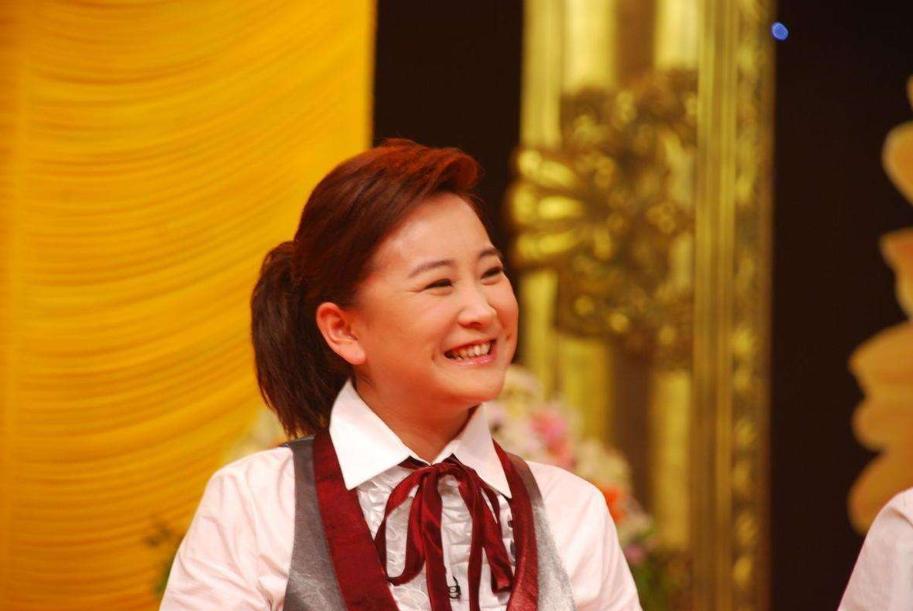 面试官：你捡了10万，失主说少了5万咋办？小伙高情商回答被录用