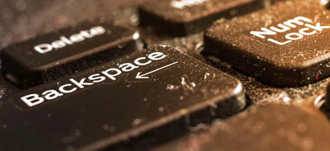 电脑卡顿用什么清理软件好,电脑玩着卡顿除了清灰还需要什么