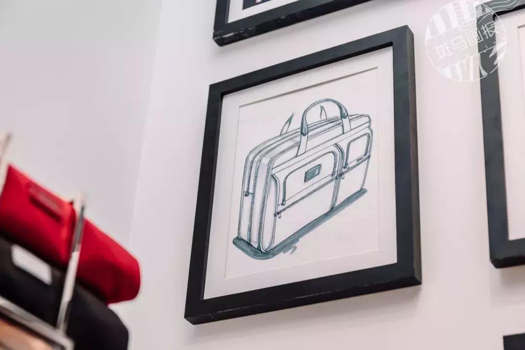 限时两个月：TUMI恒隆快闪店来了，“星爵”出没！